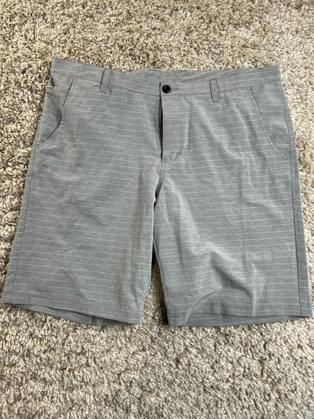 Columbia Light Gray Pinstripe Flat-Front Shorts NWT